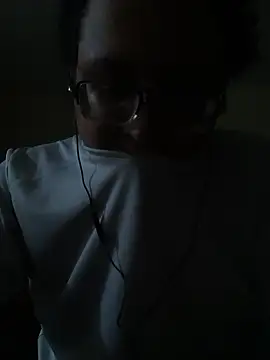 Snapshot of beautiful_hands_ chatting on November 23, 8:14 am beautiful hands online show from November 23, 8:14 am