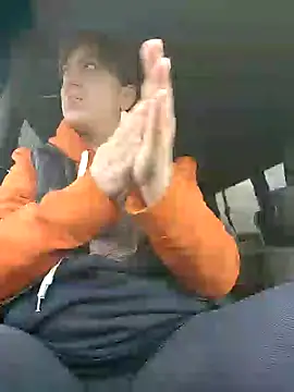 Snapshot of larylary6969 chatting on February 1, 7:36 am larylary6969 online show from February 1, 7:36 am