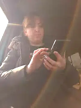 Snapshot of larylary6969 chatting on February 11, 11:43 am larylary6969 online show from February 11, 11:43 am