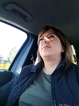 Snapshot of larylary6969 chatting on September 28, 5:13 am larylary6969 online show from September 28, 5:13 am