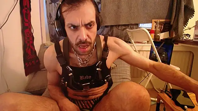 P4RtYBOII92 online show from November 29, 2:31 pm