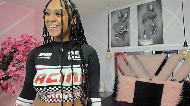 Elith noa online show from September 10, 7:25 pm