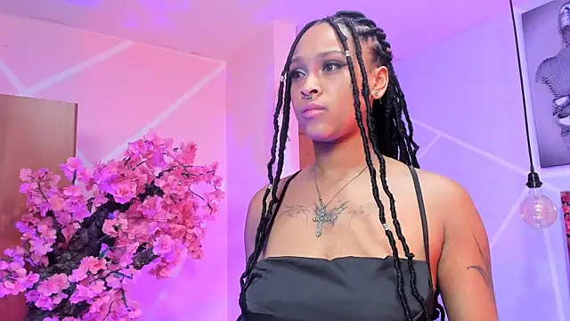 Elith noa online show from September 13, 1:11 pm