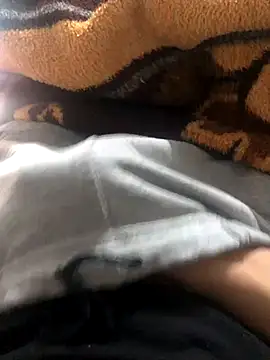 kerimyuce online show from December 1, 5:51 pm