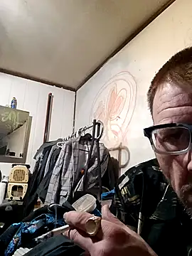 Snapshot of gettinit2wice chatting on January 1, 11:51 pm gettinit2wice online show from January 1, 11:51 pm