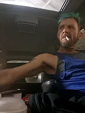 Snapshot of gettinit2wice chatting on September 13, 12:27 pm gettinit2wice online show from September 13, 12:27 pm