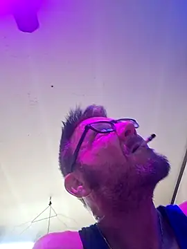 Snapshot of gettinit2wice chatting on November 10, 10:20 pm gettinit2wice online show from November 10, 10:20 pm