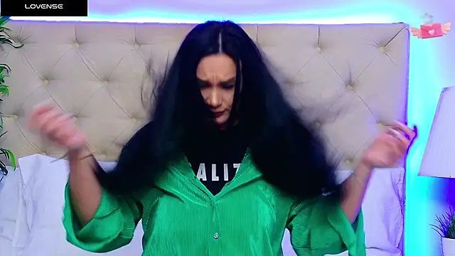 DaliyaArabian online show from January 22, 4:02 pm