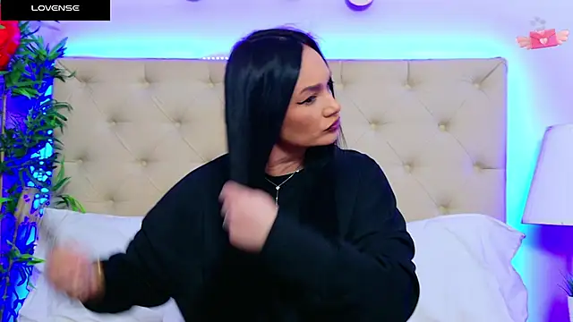 DaliyaArabian online show from February 7, 3:52 pm