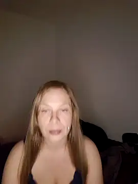 Snapshot of katiestevens chatting on September 25, 9:07 pm katiestevens online show from September 25, 9:07 pm