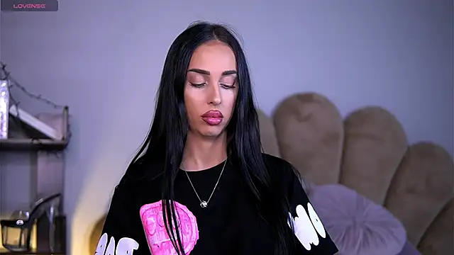 KairaAndrews online show from February 7, 7:38 pm