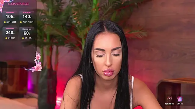 KairaAndrews online show from September 18, 6:21 pm