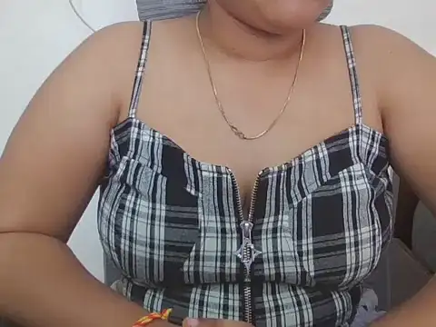 Snapshot of ammu_telugu_192 chatting on September 12, 8:58 am ammu telugu 192 online show from September 12, 8:58 am