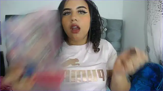 Snapshot of paytonbailey chatting on February 11, 1:20 pm paytonbailey online show from February 11, 1:20 pm