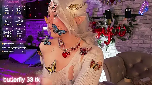 Alex Howell online show from March 8, 11:39 pm