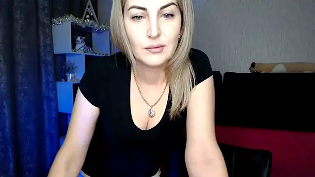 Amelia Harper online show from December 24, 2:12 pm