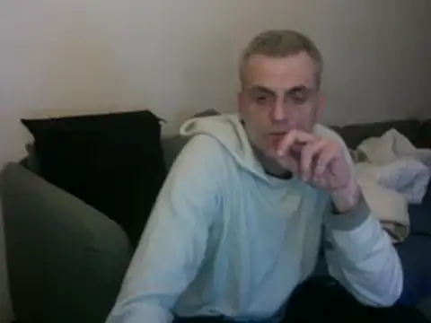 skossa777 online show from February 10, 5:30 pm