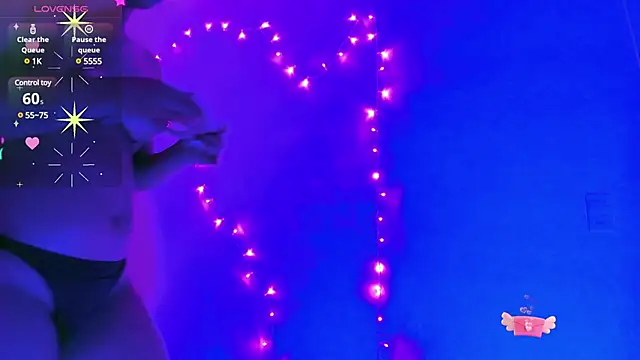 MavyStar online show from December 17, 2:55 pm