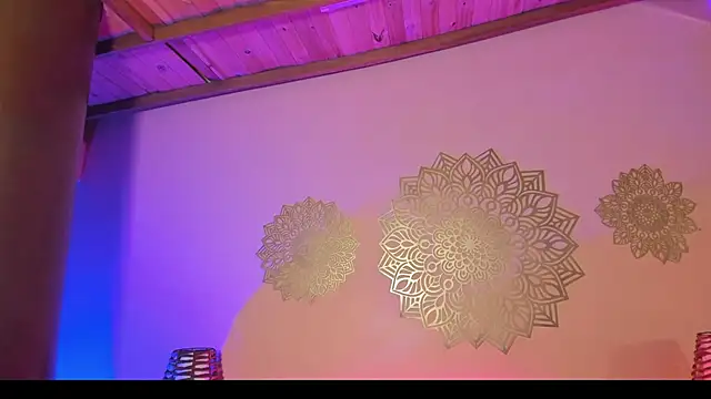 MavyStar online show from March 17, 6:32 pm