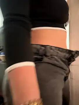 karenlennox1 online show from November 16, 8:58 pm