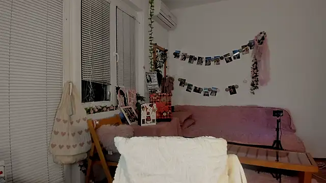 Jenny darling love online show from December 28, 6:18 pm