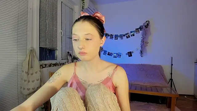 Jenny darling love online show from January 9, 10:09 pm