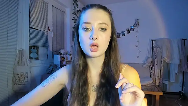 Jenny darling love online show from October 4, 6:28 pm