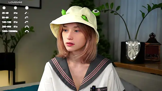 EdlinHargus online show from February 16, 5:04 am