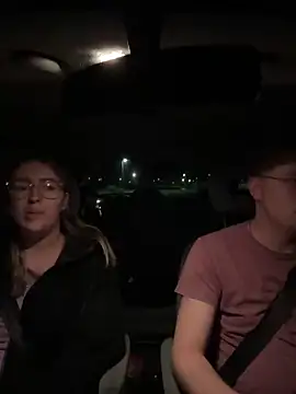 xX HotCouple Xx online show from October 17, 5:59 pm