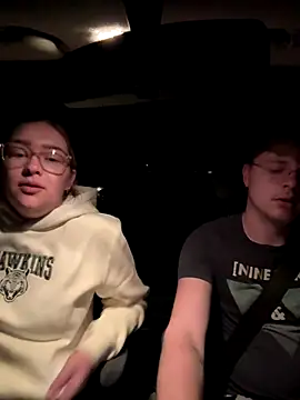 xX HotCouple Xx online show from October 19, 6:08 pm