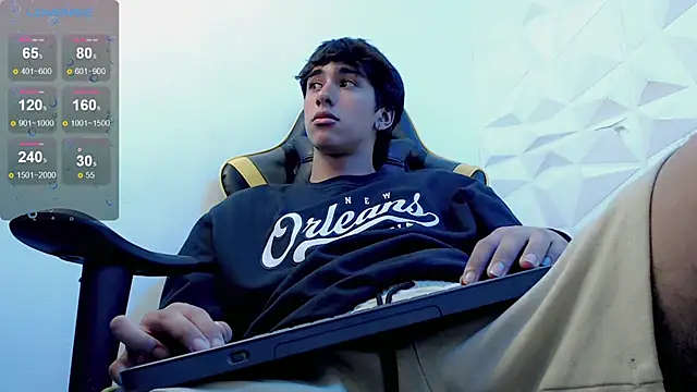 Jake tripp online show from February 11, 7:33 am