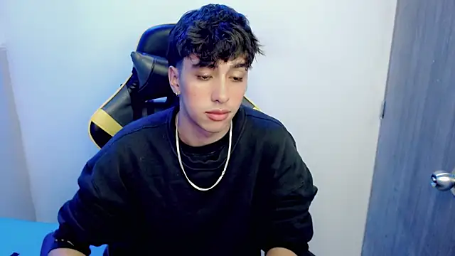 Jake tripp online show from November 18, 3:34 am