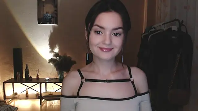 Snapshot of CuteRuby99 chatting on January 31, 4:48 pm CuteRuby99 online show from January 31, 4:48 pm