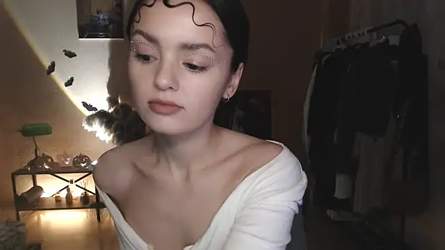 Snapshot of CuteRuby99 chatting on October 30, 11:55 am CuteRuby99 online show from October 30, 11:55 am