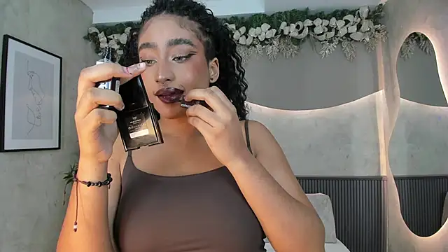 Snapshot of Will_Hendrix chatting on December 27, 6:10 pm Will Hendrix online show from December 27, 6:10 pm