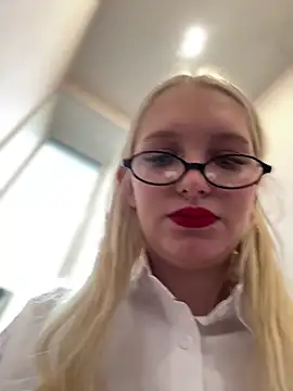 Milkyy wway online show from January 26, 7:53 am