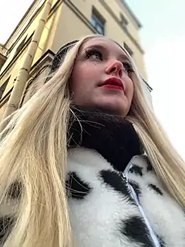 Milkyy wway online show from February 8, 7:26 am