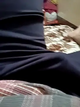 Snapshot of Naresh00766 chatting on December 16, 1:38 pm Naresh00766 online show from December 16, 1:38 pm