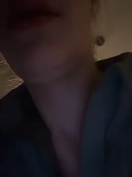 Snapshot of Lolitaxlola chatting on November 27, 3:58 pm Lolitaxlola online show from November 27, 3:58 pm