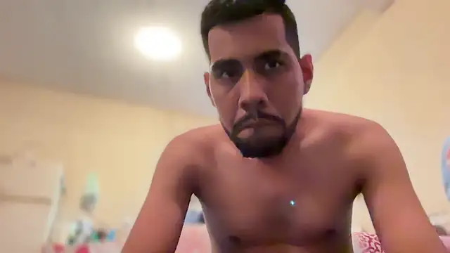 EnriquePersian197 online show from January 15, 10:57 pm