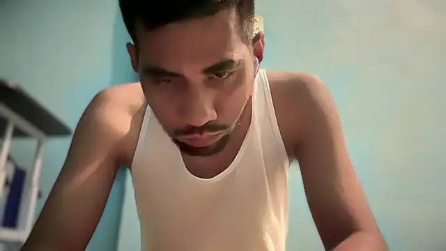 EnriquePersian197 online show from February 18, 3:31 am