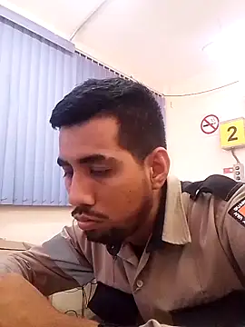 EnriquePersian197 online show from February 24, 6:47 pm