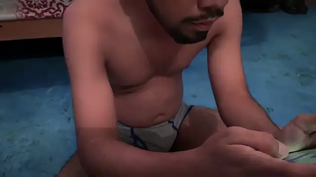 EnriquePersian197 online show from March 5, 9:26 pm