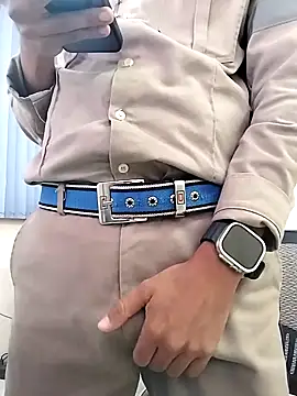 EnriquePersian197 online show from October 2, 7:43 pm