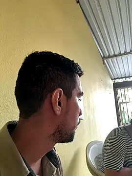 EnriquePersian197 online show from October 18, 1:23 pm