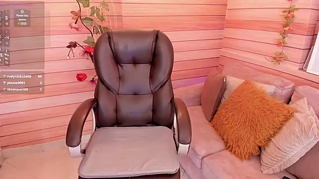 marien thomson  online show from March 1, 1:22 am