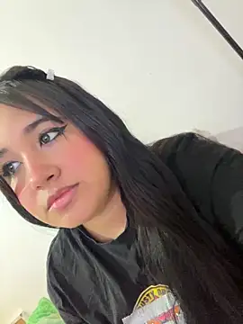 melyescobar online show from February 1, 12:05 pm