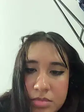 melyescobar online show from February 1, 3:07 pm