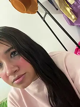 melyescobar online show from February 2, 12:02 pm