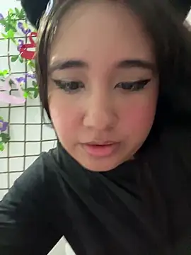 melyescobar online show from March 21, 12:06 pm